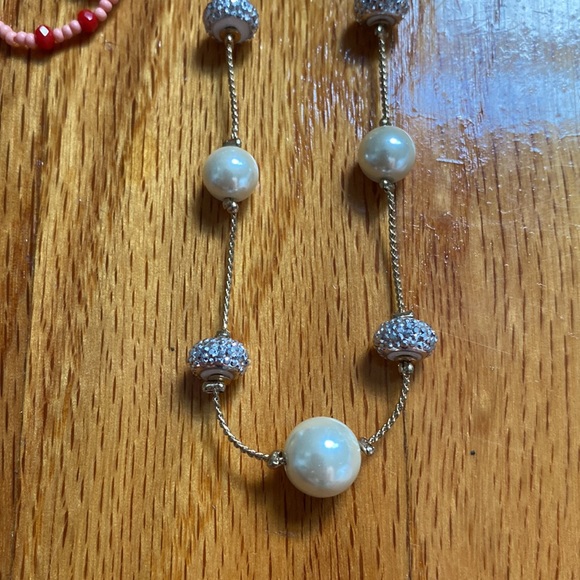 Lot of 4 Charming Charlie Necklaces - Beaded, Layered, Chunky Silver and Gold - Picture 4 of 13